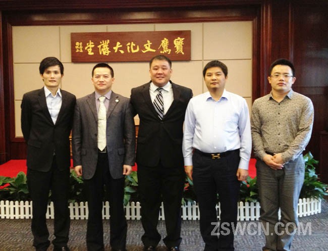 国际高端酒店管理专家Albert Yu莅临宝鹰集团讲课