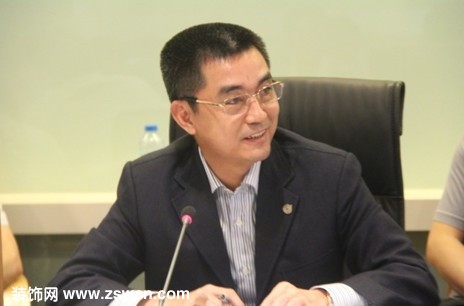 叶董在大会上做了鼓舞人心的总动员