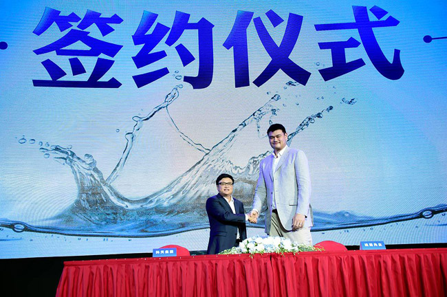水性科天签约姚明 塑无毒家装品牌形象