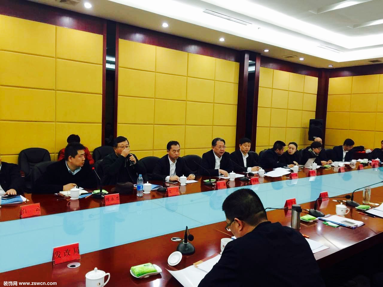 启迪爱能副董事长兼首席科学家曾智勇到访河北省定州市 交流清洁能源项目合作