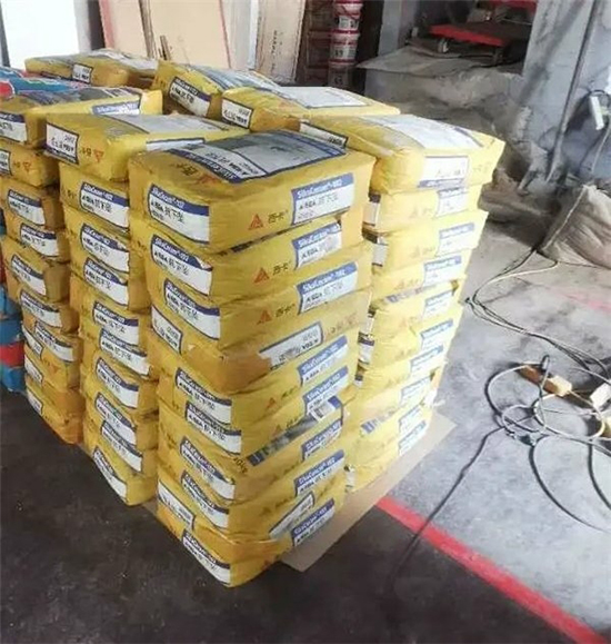 花3000块请老师傅贴砖?用了西卡MEGA瓷砖胶